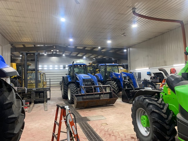 Webb's Machinery Vegreville a New Holland Blue Star Dealer